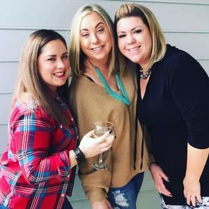 Meet your Posher, Alyson